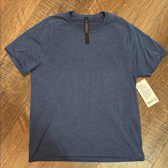 Men's Blue Performance Shirt - Picture 1 of 3